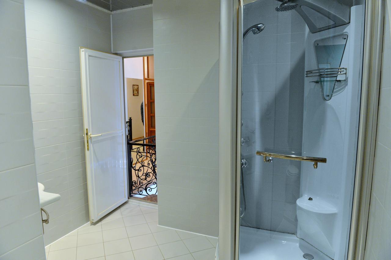 Baku Home Hostel ภายนอก รูปภาพ